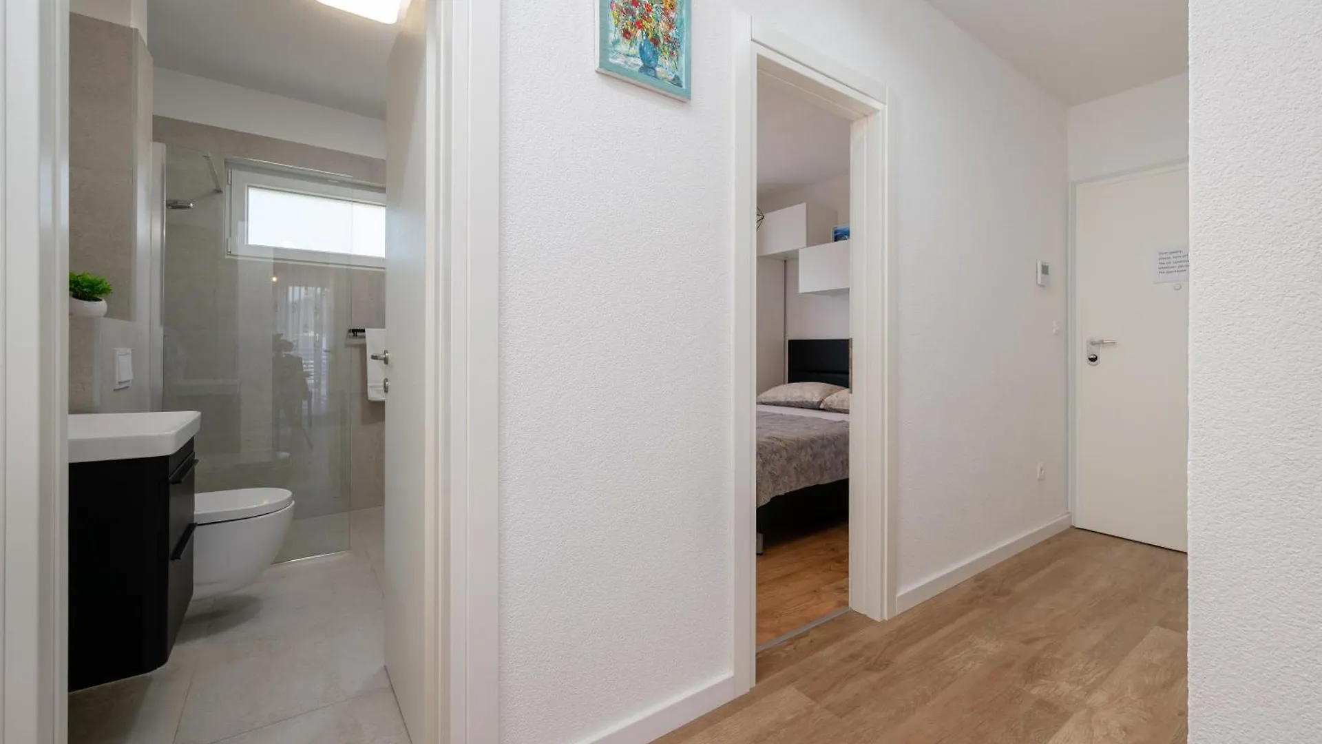 Apartment Ivi Trogir 0*,